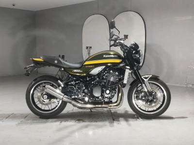 Kawasaki Z900RS