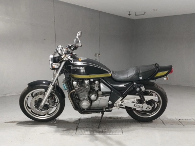 Kawasaki ZEPHYR1100