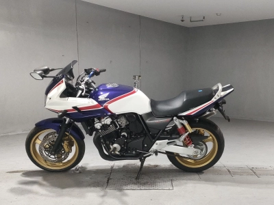 Honda CB400SFV-3 BOLDOR