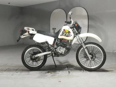 Honda XLR125R