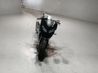 Honda CBR400R
