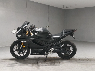Yamaha YZF-R25