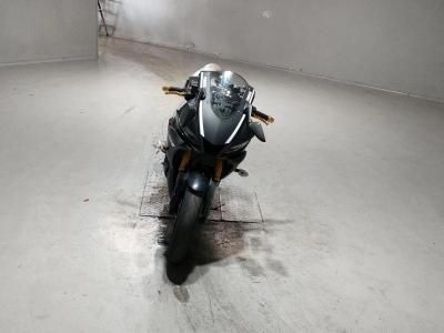 Yamaha YZF-R25