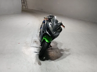 Kawasaki NINJA400