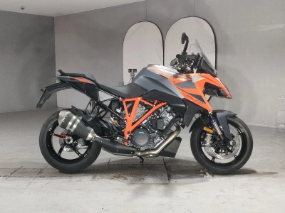 KTM KTM 1290 SUPER  DUKE GT