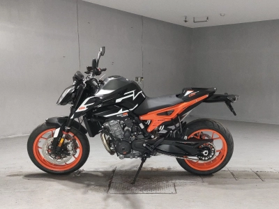 KTM KTM 890 DUKE GP