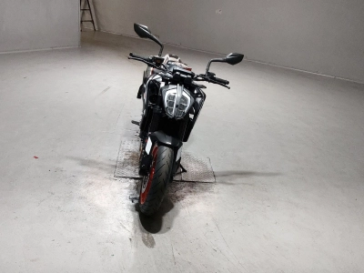 KTM KTM 890 DUKE GP