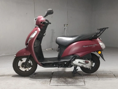 Suzuki ADDRESS V125