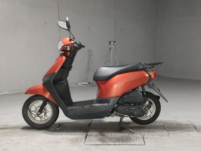 Honda  TACT  BASIC 