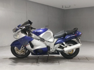 Suzuki GSX1300R HAYABUSA