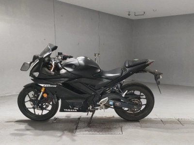 Yamaha YZF-R25