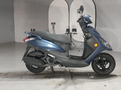Yamaha  AXIS Z