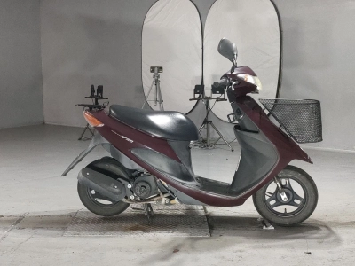 Suzuki ADDRESS V50
