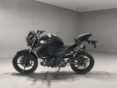 Kawasaki Z400