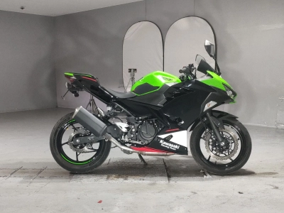 Kawasaki NINJA250