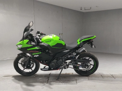 Kawasaki NINJA250