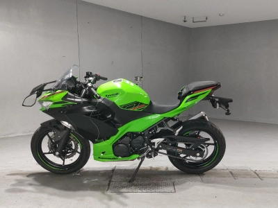 Kawasaki NINJA250