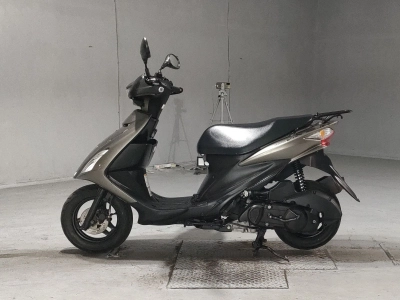Suzuki ADDRESS V125