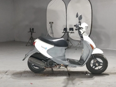 Suzuki LET'S4