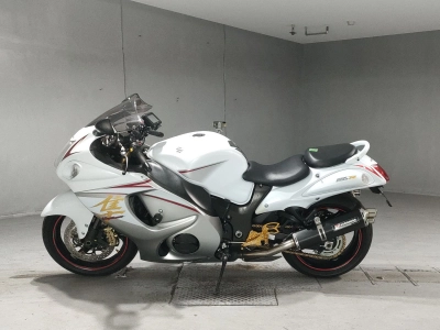 Suzuki GSX1300R HAYABUSA