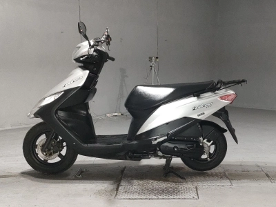 Suzuki ADDRESS V125