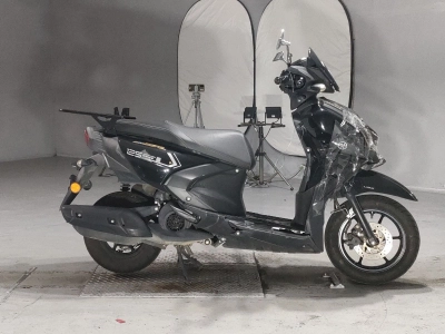 Yamaha  CYGNUS  RAY ZR HYBRID 