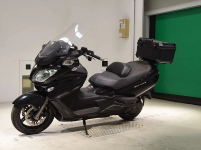 Suzuki SKYWAVE 650LX