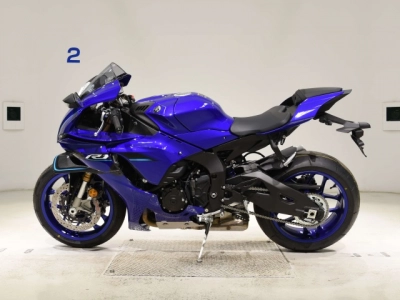 Yamaha YZF-R1