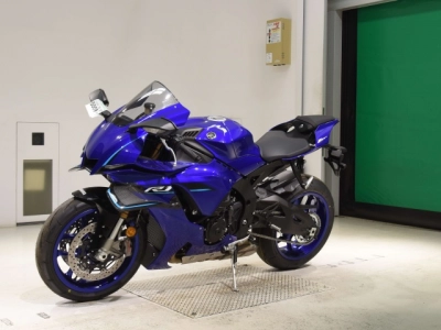 Yamaha YZF-R1