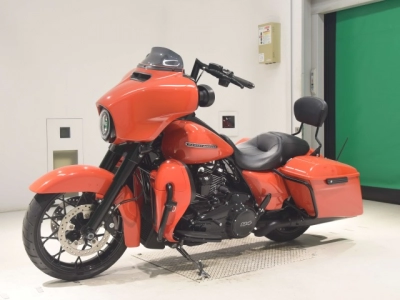 Harley-Davidson  HARLEY FLHXS1870