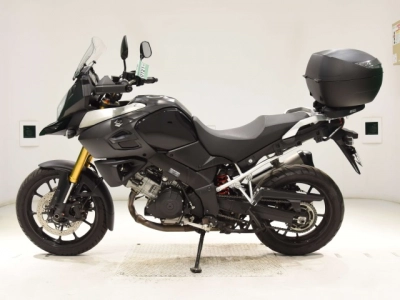 Suzuki V STROM1000A