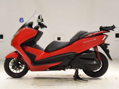 Honda FORZA