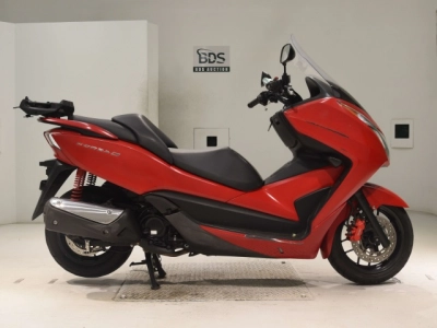 Honda FORZA