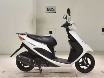 Suzuki  ADDRESS V50-3