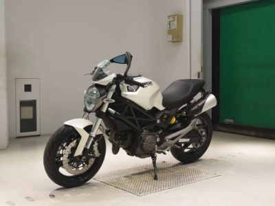 Ducati DUCATI MONSTER 696