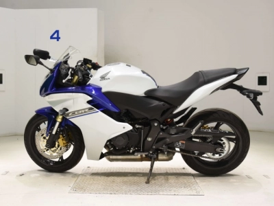 Honda CBR600F
