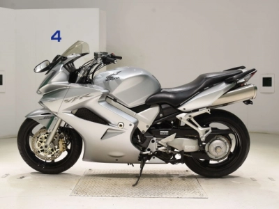 Honda VFR800 ABS