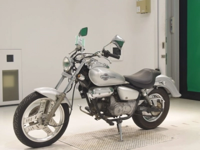Honda MAGNA 50
