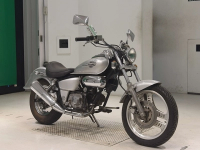 Honda MAGNA 50