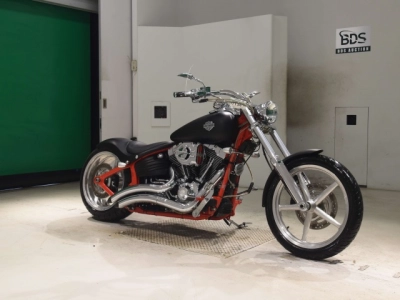 Harley-Davidson HARLEY FXCWC1580