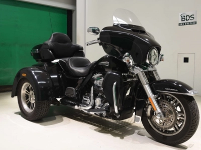 Harley-Davidson  HARLEY FLHTCUTG1750