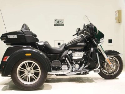 Harley-Davidson  HARLEY FLHTCUTG1750