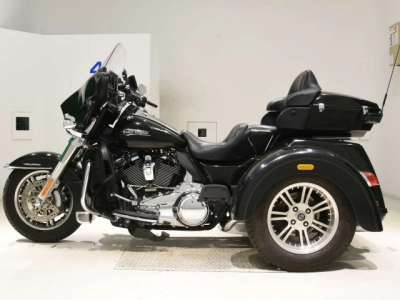 Harley-Davidson  HARLEY FLHTCUTG1750