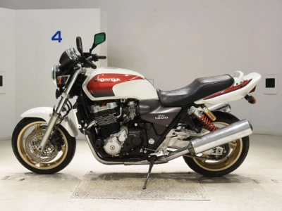 Honda CB1300SF