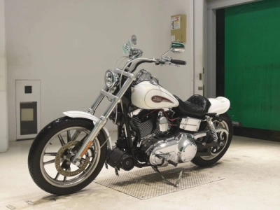 Harley-Davidson HARLEY FXDL1580