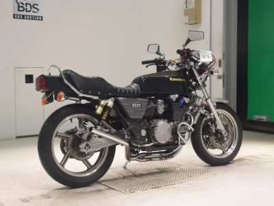 Kawasaki ZEPHYR400