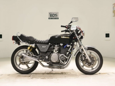 Kawasaki ZEPHYR400
