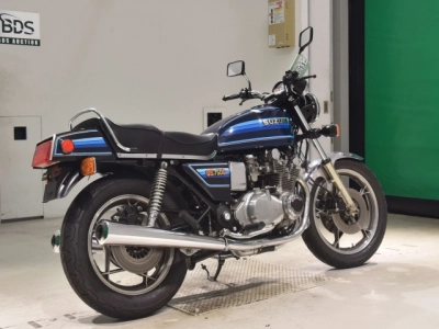 Suzuki GS750