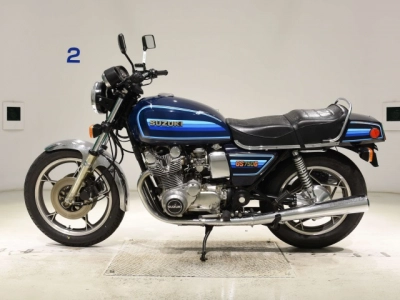 Suzuki GS750