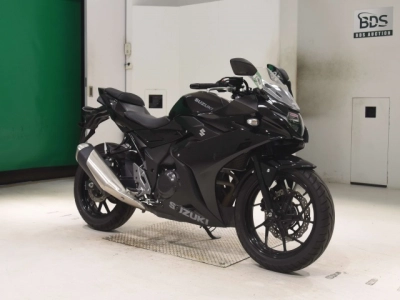Suzuki GSX250R